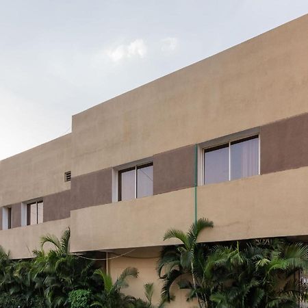 SPOT ON 73694 Hotel Prakash Saharanpur Bagian luar foto