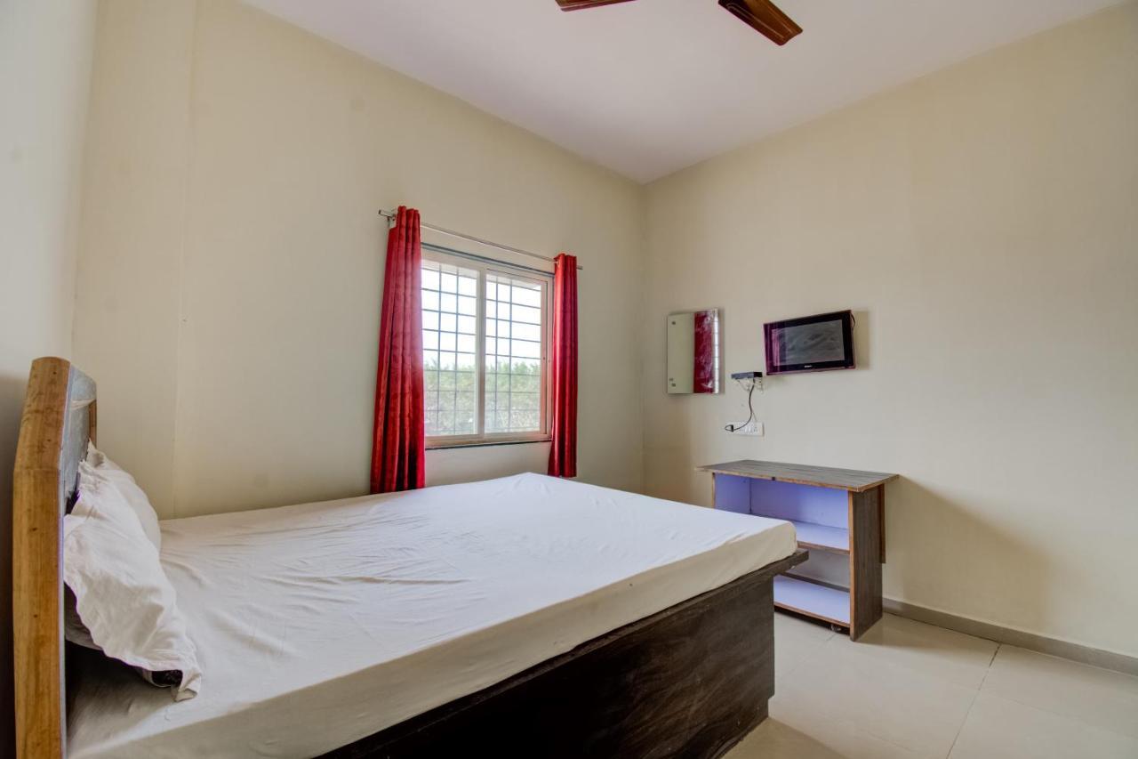 SPOT ON 73694 Hotel Prakash Saharanpur Bagian luar foto