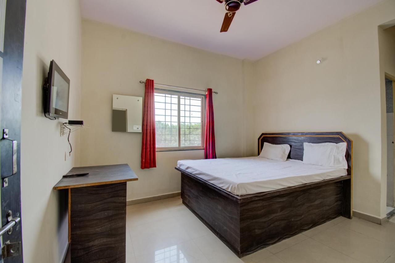 SPOT ON 73694 Hotel Prakash Saharanpur Bagian luar foto