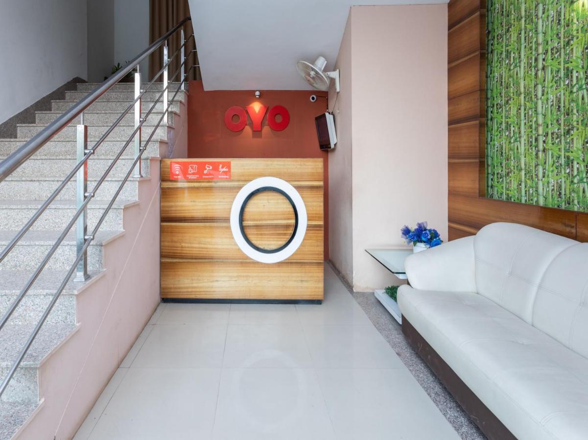 SPOT ON 73694 Hotel Prakash Saharanpur Bagian luar foto